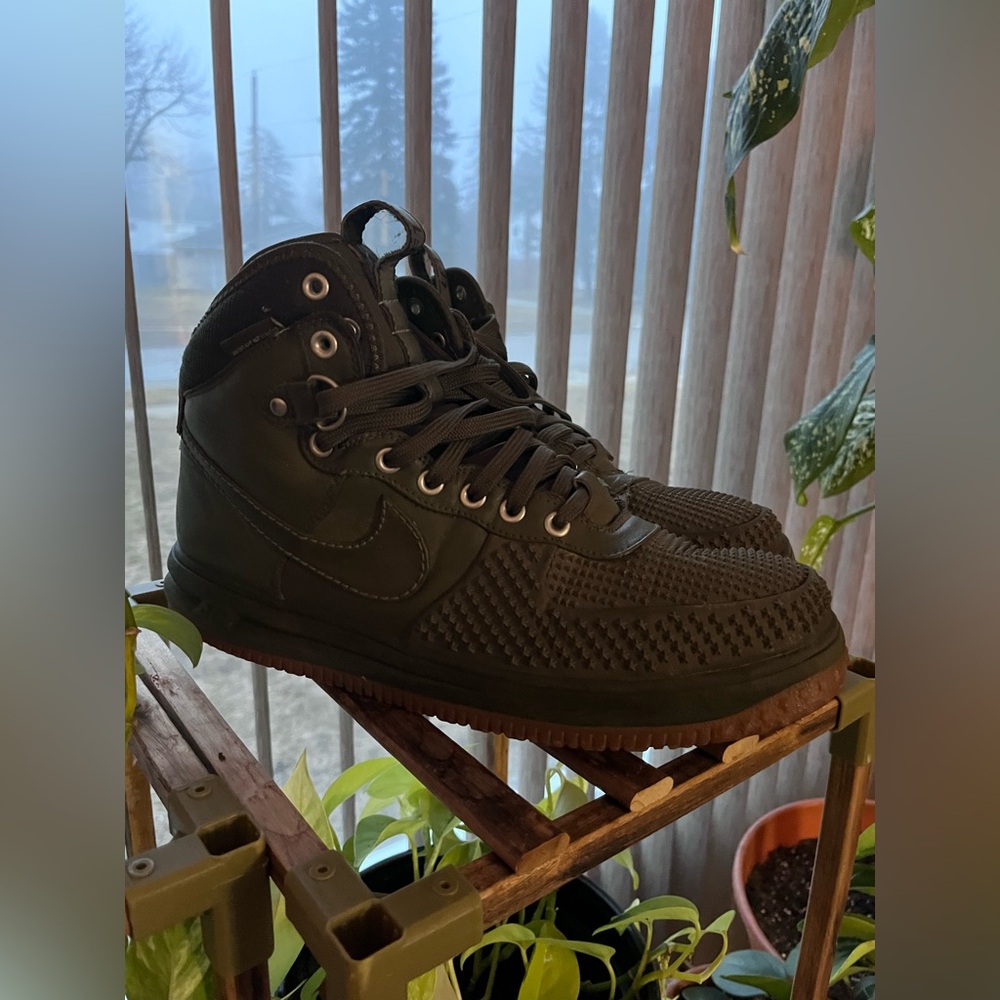 Nike Lunar Force 1 Duck Boots Olive Green Size 10.5 Men